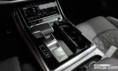 Audi Q8 2021 3.0 гидро в Москве № 196522, миниатюра 9