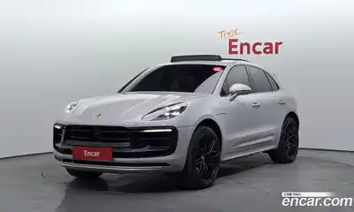 Porsche Macan, 2022