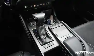 Lexus ES 2019 2.5 гидро в Москве № 198742, миниатюра 9