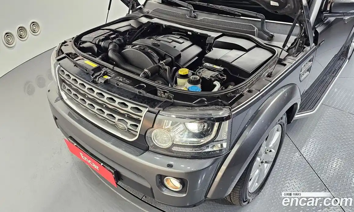 Land Rover Discovery 2016 3.0 гидро в Москве № 211015, фото 6