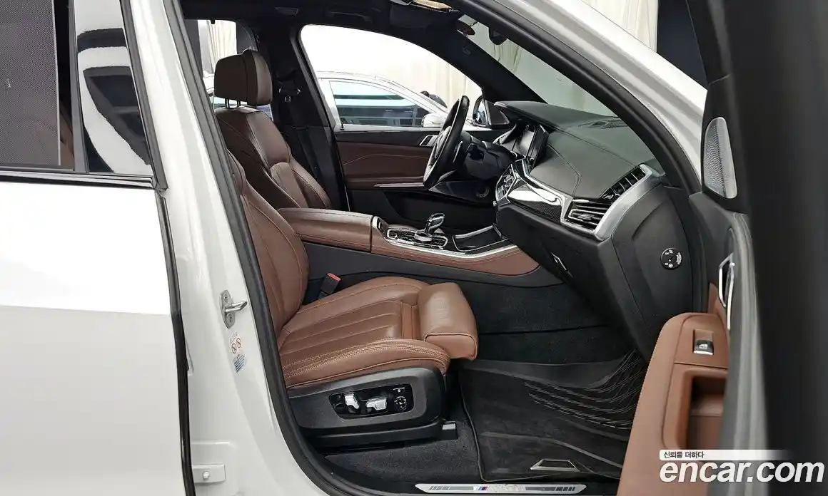 BMW X5 2022 4.4 гидро в Москве № 211341, фото 11