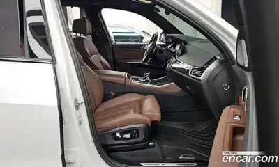 BMW X5 2022 4.4 гидро в Москве № 211341, миниатюра 11