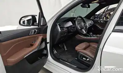 BMW X5 2022 4.4 гидро в Москве № 211341, миниатюра 10