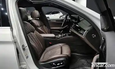 BMW 5-Series 2022 2.0 гидро в Москве № 211426, миниатюра 10