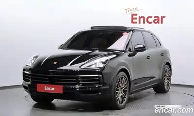 Porsche Cayenne, 2023