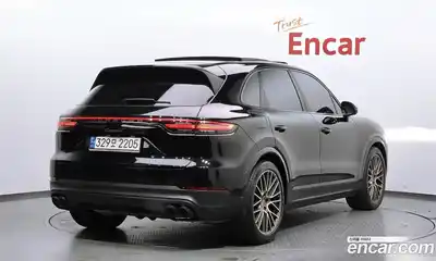 Porsche Cayenne 2023 3.0 гидро в Москве № 213143, миниатюра 2