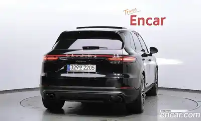 Porsche Cayenne 2023 3.0 гидро в Москве № 213143, миниатюра 4