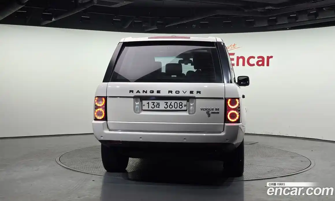 Land Rover Range-Rover 2010 3.6 гидро в Москве № 213856, фото 4