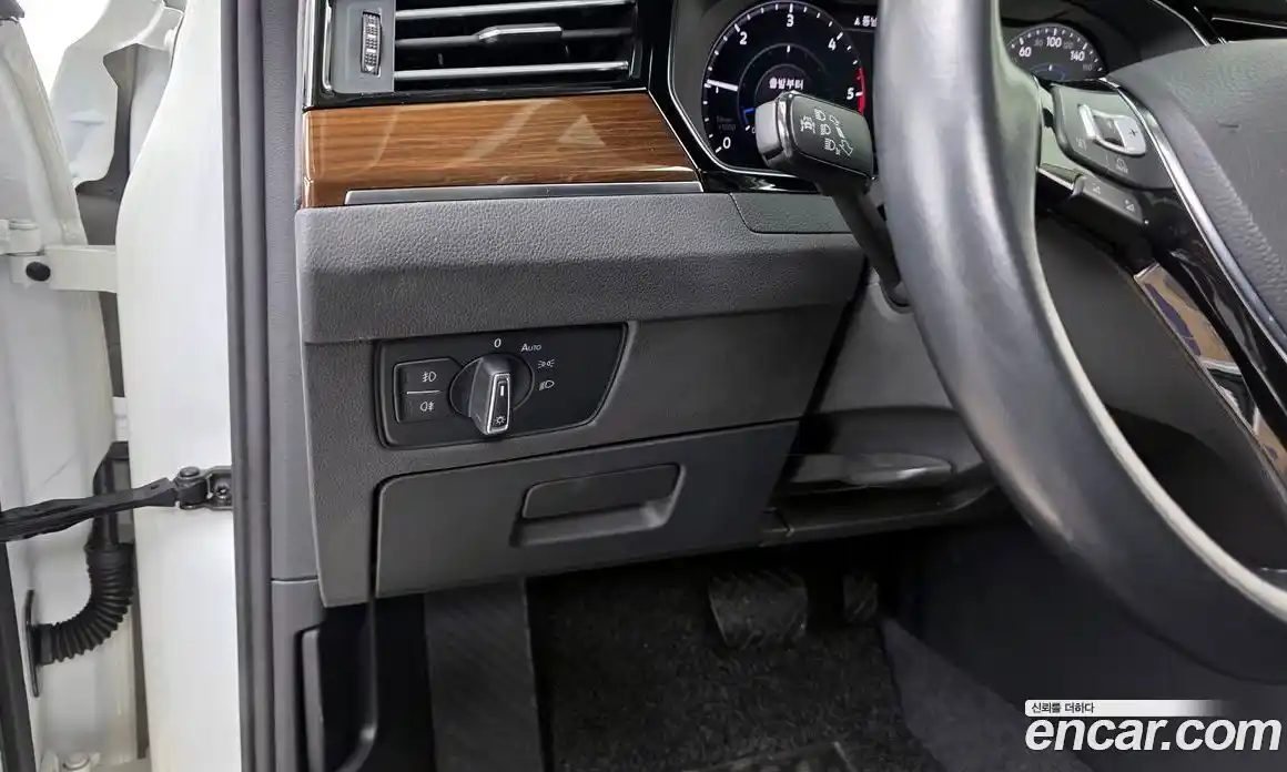 Volkswagen Passat 2018 2.0 гидро в Москве № 215137, фото 16