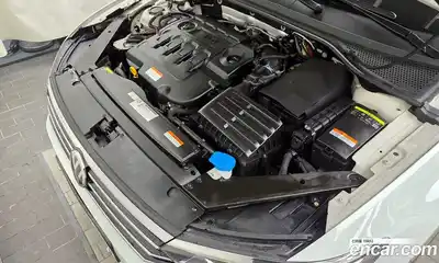 Volkswagen Passat 2018 2.0 гидро в Москве № 215137, миниатюра 6