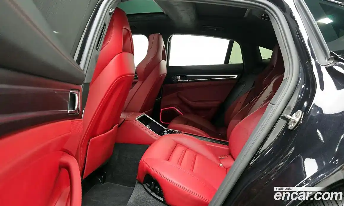 Porsche Panamera 2023 4.0 гидро в Москве № 230919, фото 12
