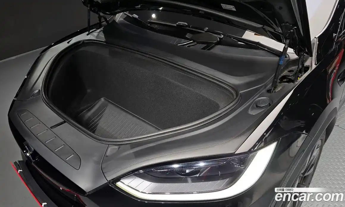 Tesla Model X 2023 0.3 гидро в Москве № 231817, фото 6