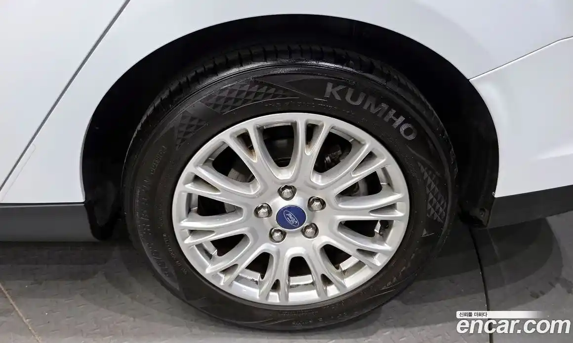 Ford Focus 2015 2.0 гидро в Москве № 255528, фото 5