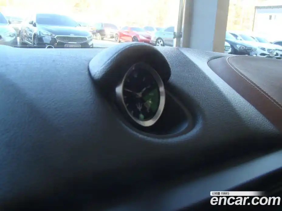 Maserati Ghibli 2018 3.0 гидро в Москве № 256030, фото 15