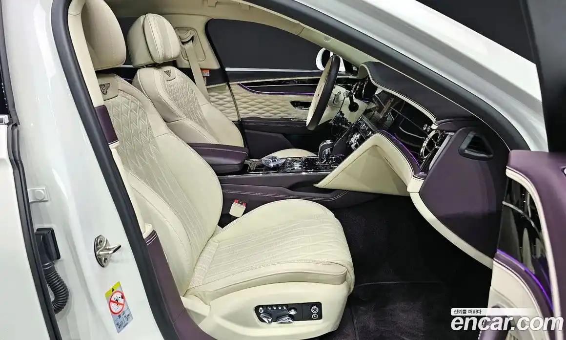 Bentley Flying Spur 2022 4.0 гидро в Москве № 256622, фото 10