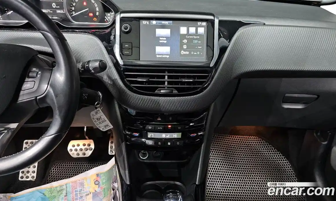 Peugeot 2008 2015 1.6 гидро в Москве № 283259, фото 18