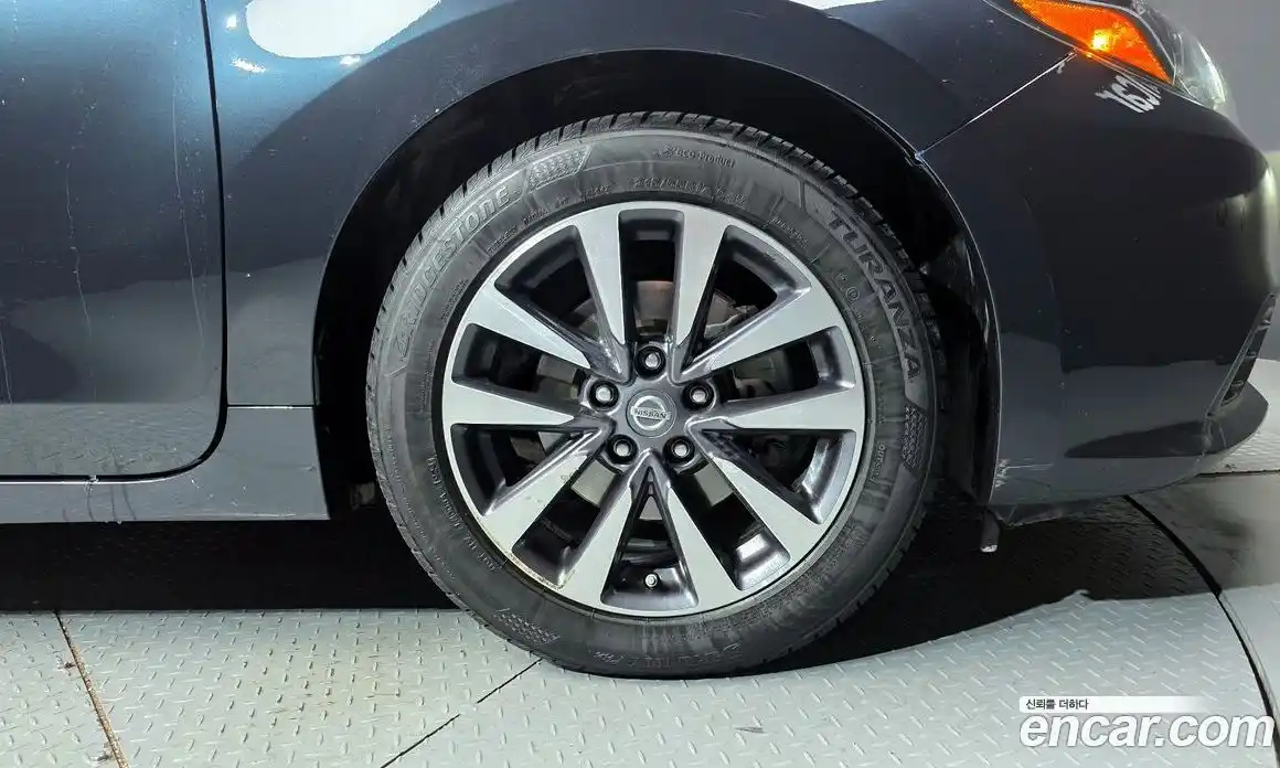 Nissan Altima 2017 2.5 гидро в Москве № 285048, фото 5