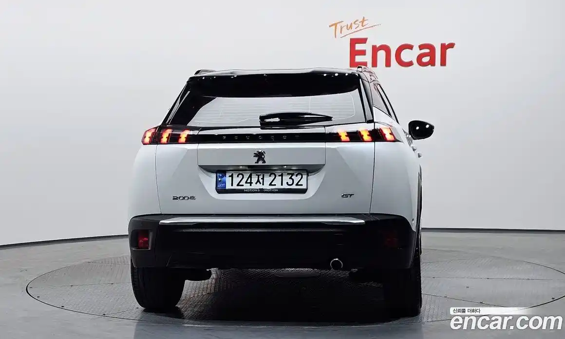 Peugeot 2008 2021 1.5 гидро в Москве № 320531, фото 4