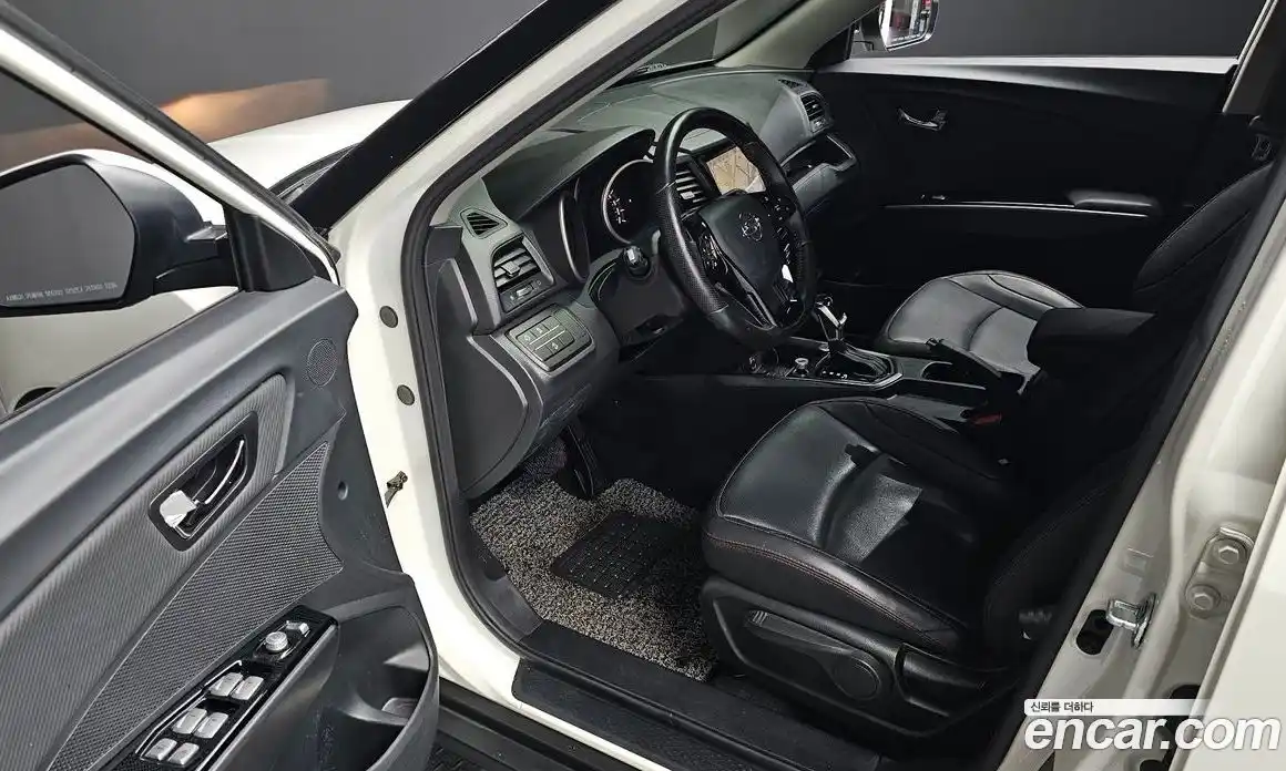 SsangYong TIBOLI 2018 1.6 гидро в Москве, фото 11