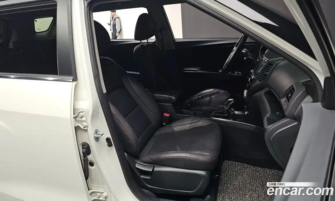 SsangYong TIBOLI 2018 1.6 гидро в Москве, фото 10