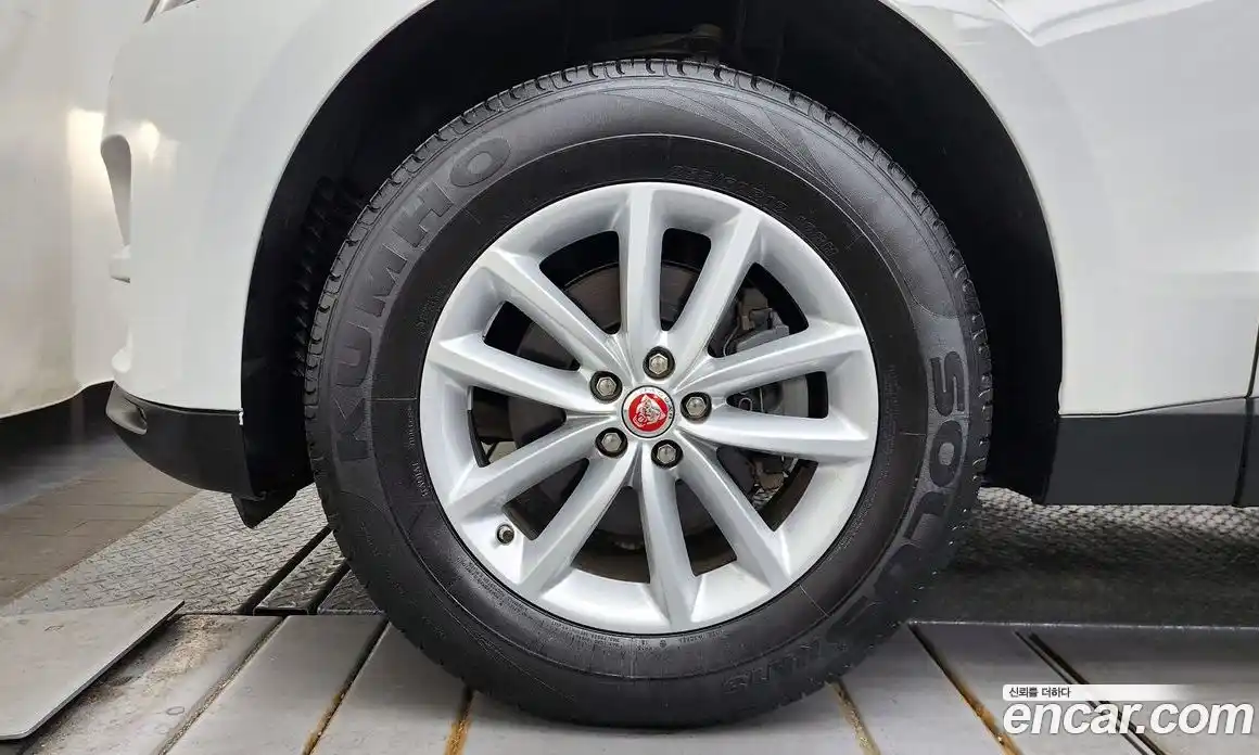 Jaguar F-Pace 2018 2.0 гидро в Москве № 335810, фото 5
