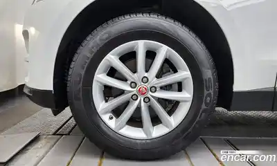 Jaguar F-Pace 2018 2.0 гидро в Москве № 335810, миниатюра 5
