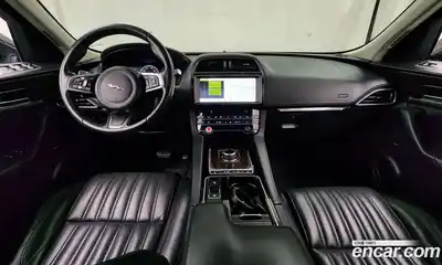 Jaguar F-Pace 2018 2.0 гидро в Москве № 335810, миниатюра 7