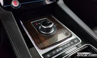 Jaguar F-Pace 2018 2.0 гидро в Москве № 335810, миниатюра 9