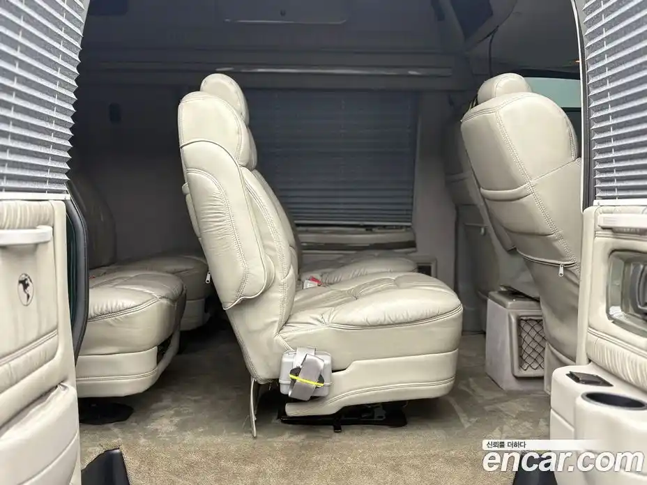 Chevrolet Express Van 2004 6.0 гидро в Москве № 353825, фото 4