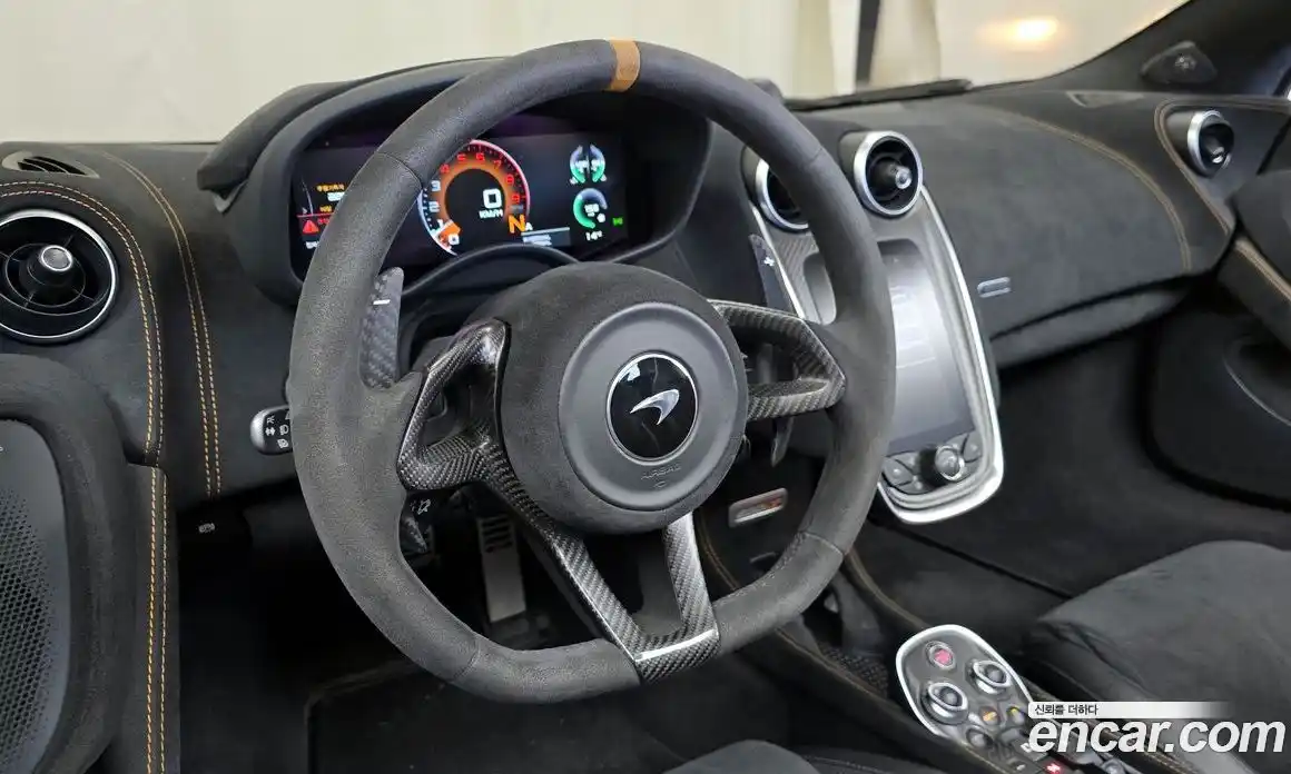 McLaren 600LT 2019 3.8 гидро в Москве № 366101, фото 13