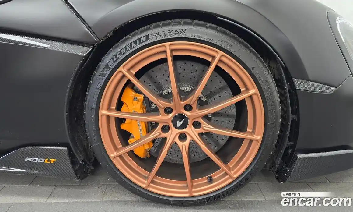 McLaren 600LT 2019 3.8 гидро в Москве № 366101, фото 5