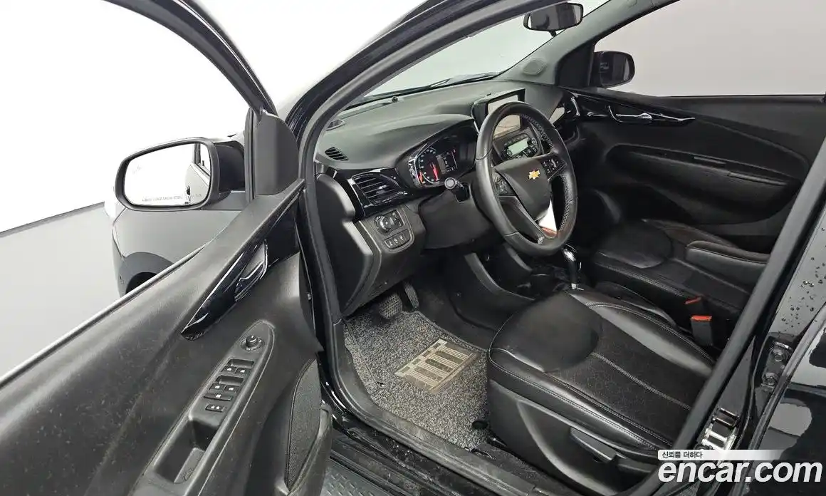Chevrolet Spark 2016 1.0 гидро в Москве № 37151, фото 10