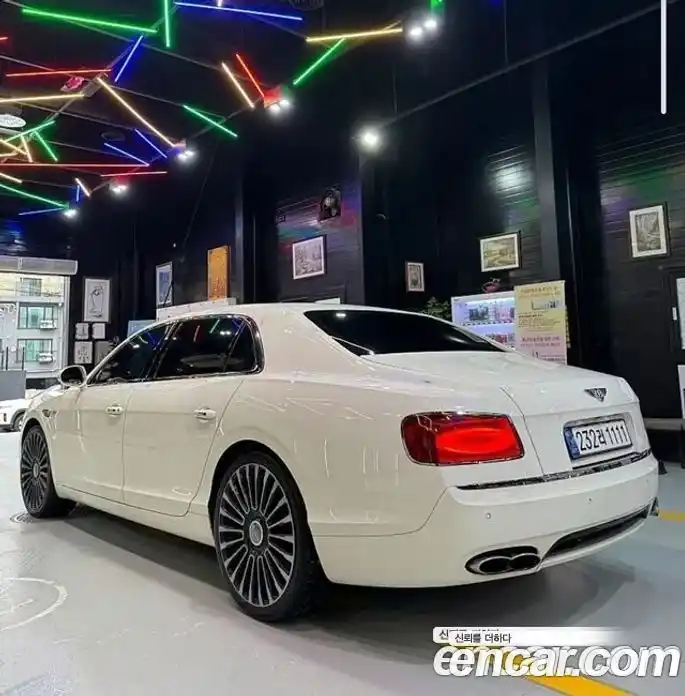 Bentley Flying Spur 2016 4.0 гидро в Москве № 387203, фото 6