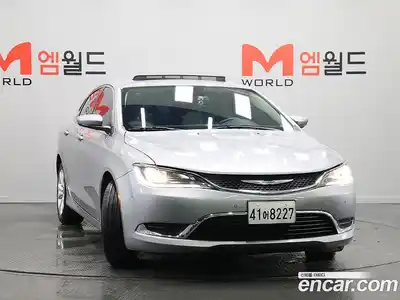 Chrysler 200 2015 2.4 гидро в Москве № 407540, миниатюра 2