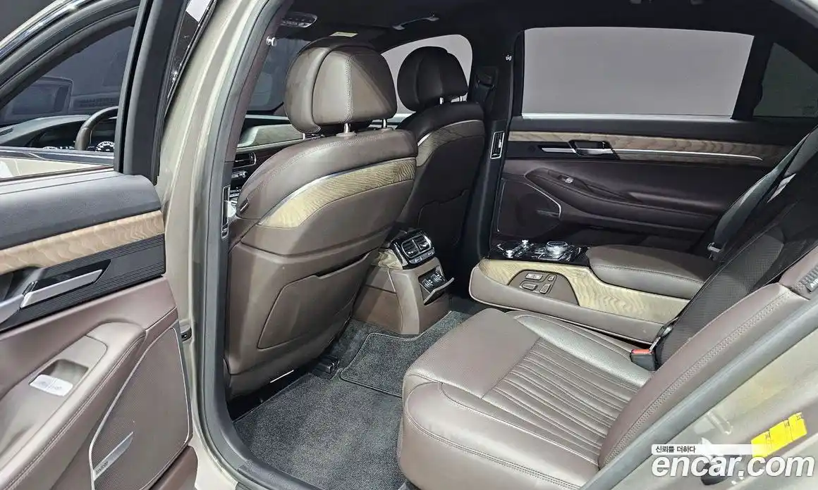 Genesis G90 2021 3.8 гидро в Москве № 59196, фото 12