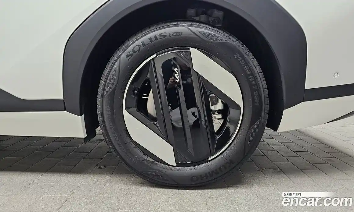 Kia EV4 2025 0.2 гидро в Москве № 9763, фото 5