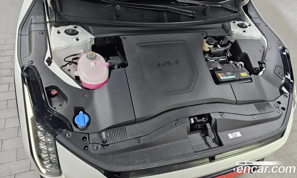Kia EV4 2025 0.2 гидро в Москве № 9763, фото 6