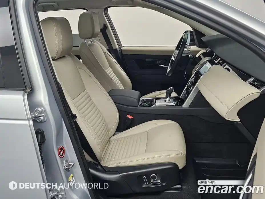 Land Rover Discovery Sport 2022 2.0 гидро в Москве № 1349574, фото 10