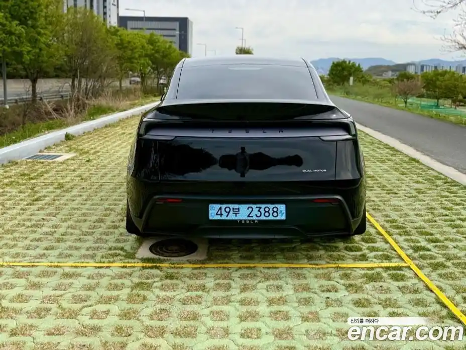 Tesla Model Y 2025 0.2 гидро в Москве № 1349962, фото 4