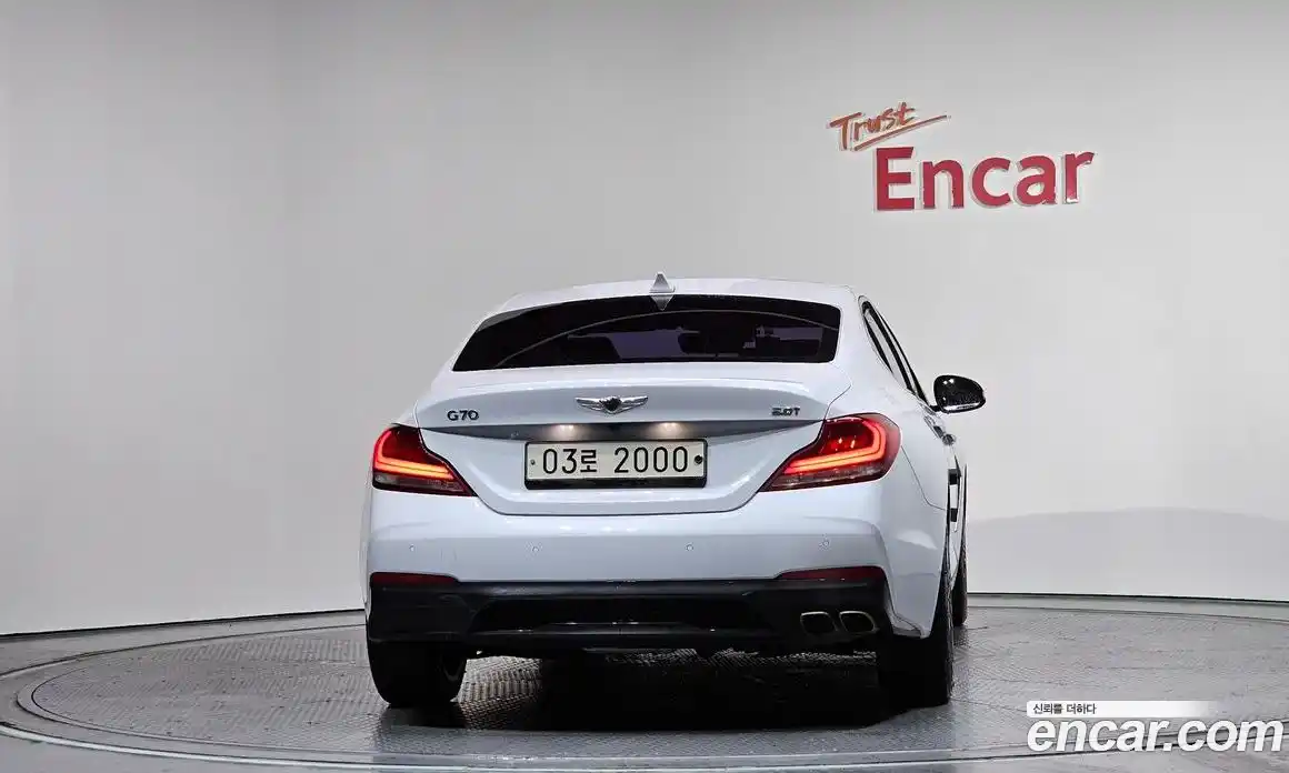 Genesis G70 2018 2.0 Классический в Москве № 1467035, фото 4