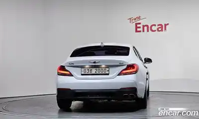 Genesis G70 2018 2.0 Классический в Москве № 1467035, миниатюра 4