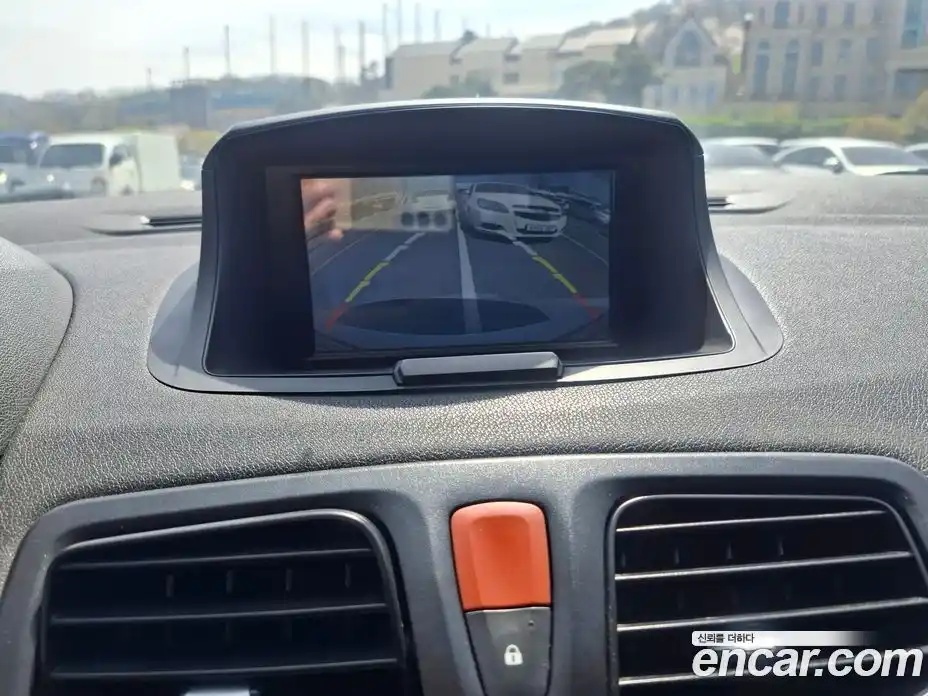 Renault SM3 2011 1.6 гидро в Москве № 1471861, фото 11