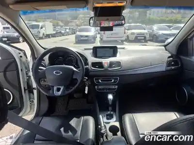 Renault SM3 2011 1.6 гидро в Москве № 1471861, миниатюра 9