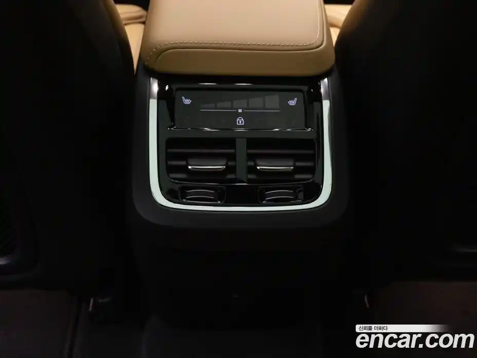 Volvo XC60 2022 2.0 гидро в Москве № 1474181, фото 16