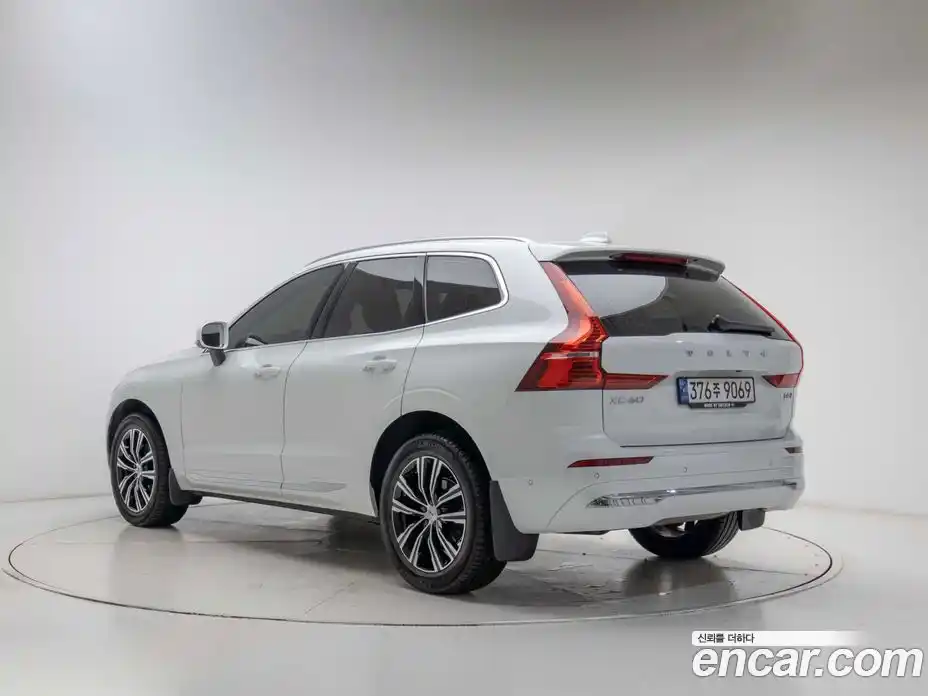 Volvo XC60 2022 2.0 гидро в Москве № 1474181, фото 4