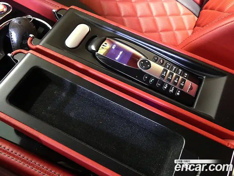 Bentley Flying Spur 2018 6.0 гидро в Москве № 1478185, фото 16