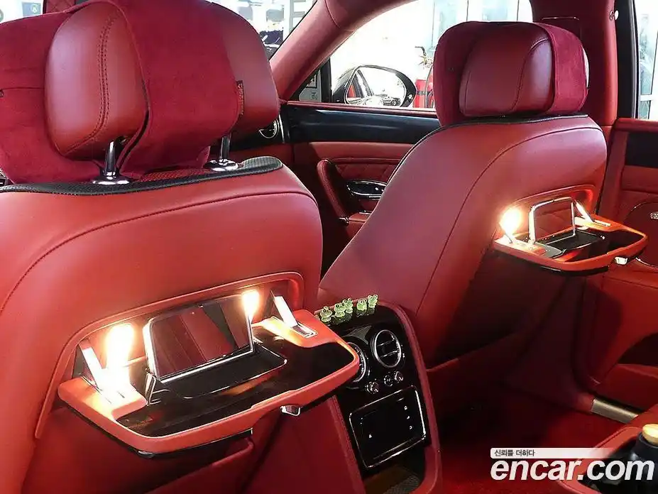 Bentley Flying Spur 2018 6.0 гидро в Москве № 1478185, фото 19