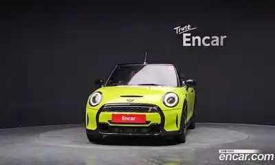Mini Cooper Convertible 2024 2.0 гидро в Москве № 214058, миниатюра 3