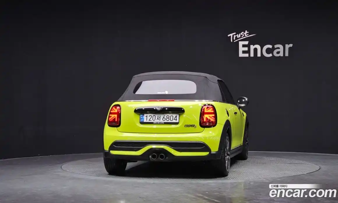 Mini Cooper Convertible 2024 2.0 гидро в Москве № 214058, фото 4
