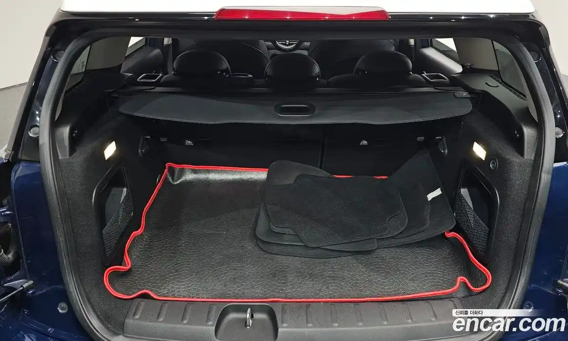 Mini Clubman 2018 2.0 гидро в Москве № 224824, фото 19